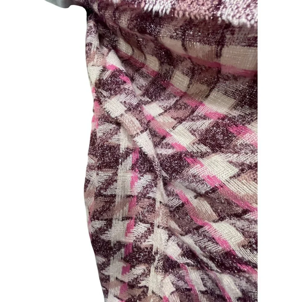 Vince Camuto Pink Burgundy Cream Metallic Houndstooth Fringed Scarf Wrap‎